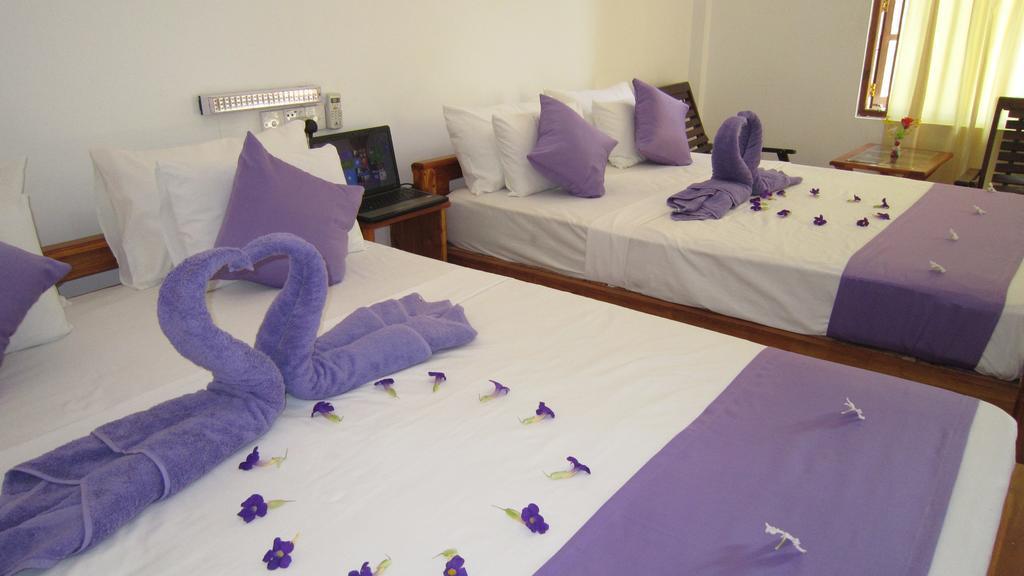 Hotel Gayan'S Удавалаве Номер фото